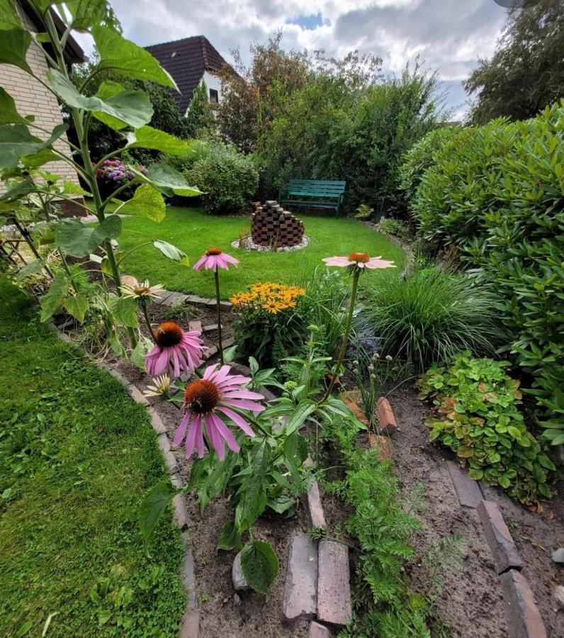 *To Hus* Wohnung Am Rande Von Jever Eksteriør billede